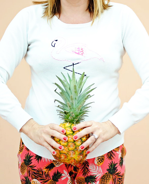 flamingo shirt and pineapple joggers for easy mom style - Fabulistas
