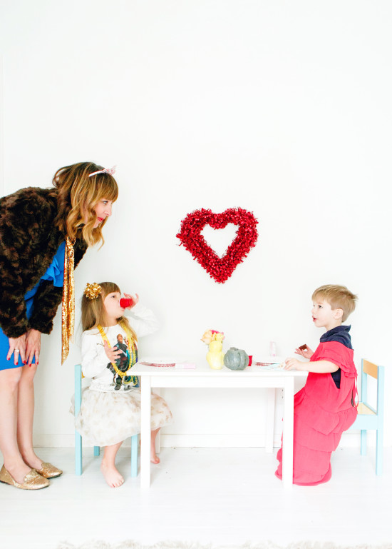 easy kids party for Valentine's Day - Fabulistas
